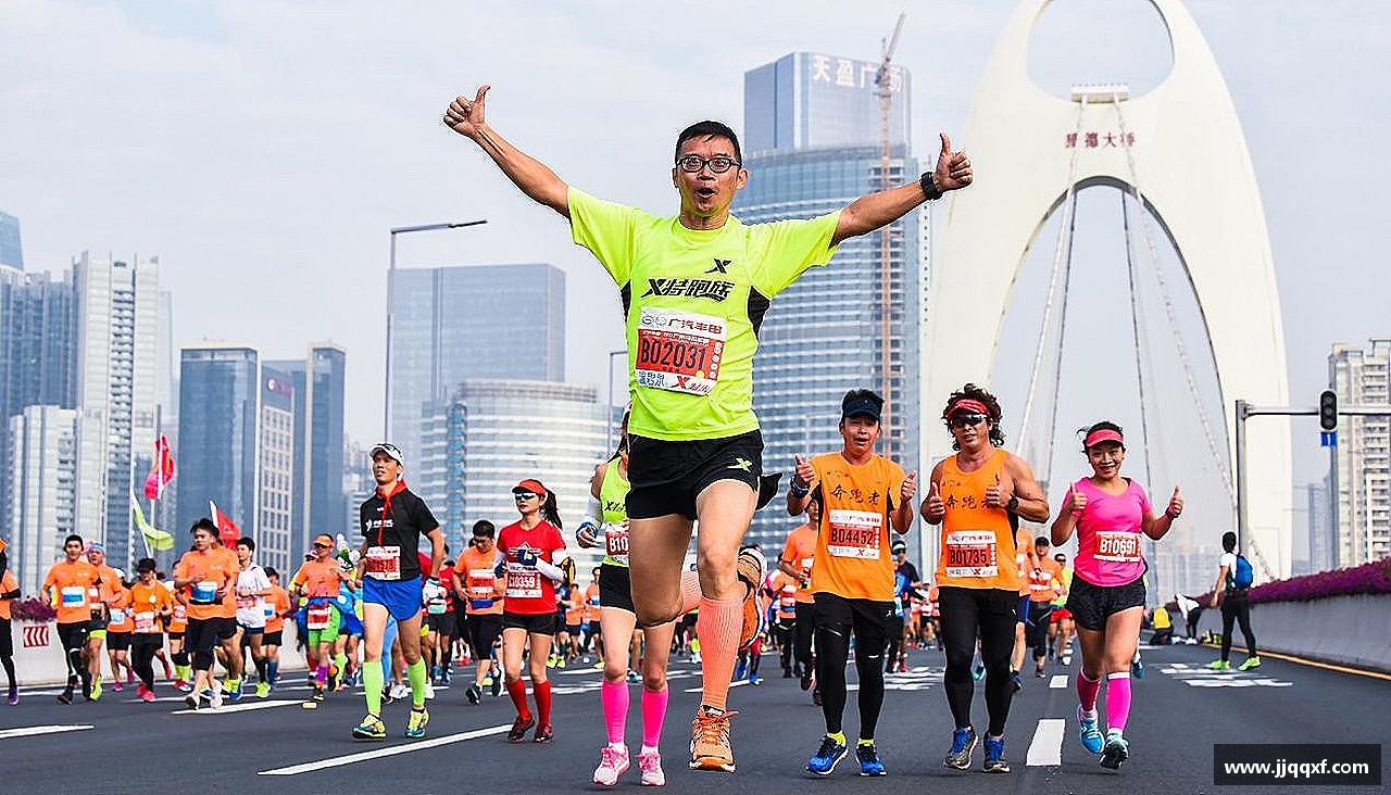 拼搏拼出精彩，勇敢向前